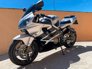 CBR 600f sport