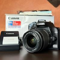 Canon EOS 1000D con obiettivo 18-55mm IS Reflex