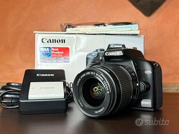 Canon EOS 1000D con obiettivo 18-55mm IS Reflex