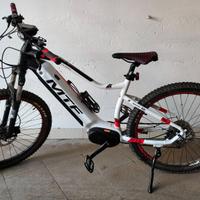 Mountain Bike Elettrica (pedalata assistita)
