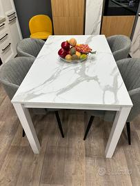 Tavolo cucina e living