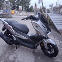 VOGE SFIDA SR1 125cc MOT.A LIQUIDO