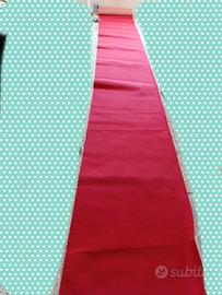 Rotolo tappeto rosso passerella passatoia