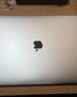Macbook Pro A1990 15” ricambi
