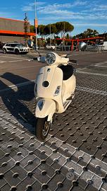 Vespa LX 125