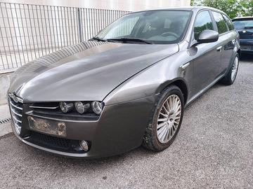 Alfa romeo 159 anno 2007 ricambi usati