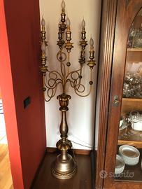 Lampada da terra a nove bracci