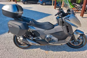 Honda Integra 750 DCT con ABS