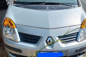Renault modus anno 2006  1.2 benzina 