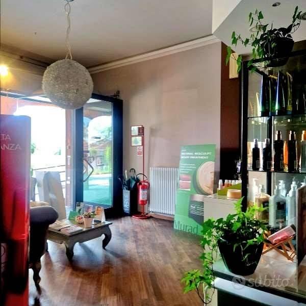 Immobile di 353 m² con più di 5 locali a Albinea - Vista 3