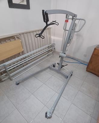 Sollevatore elettrico anziani