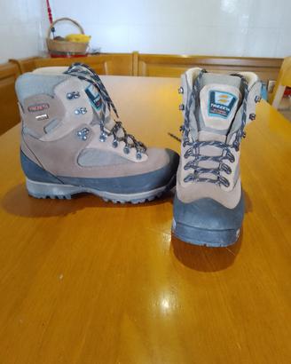 scarponi trekking donna 