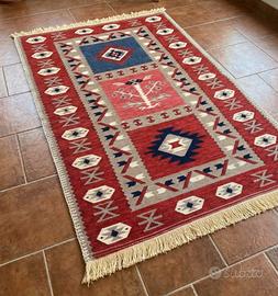 Due tappeti kilim Made in Turkey 