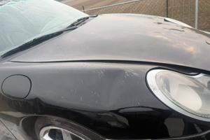 Porsche 996 incidentata