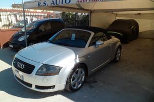 Audi TT Roadster 1.8 T 20V 225 CV cat quattro 01