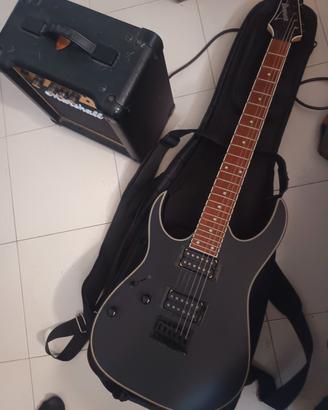 Chitarra Ibanez+Ampli Marshall+Treppiede