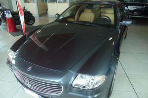 MASERATI Quattroporte 4.2 V8