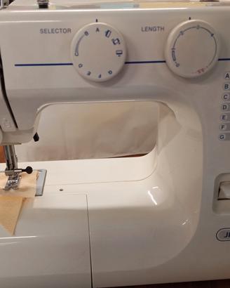 macchina da cucire 