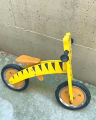 Bicicletta in legno