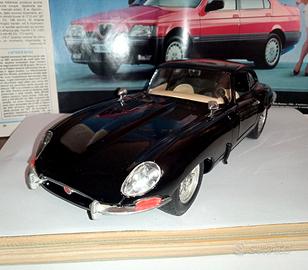 Burago Jaguar E type coupe 1 18