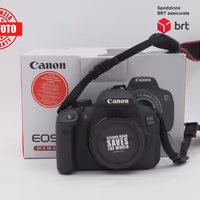 Canon EOS 700D