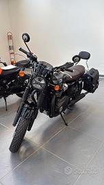 moto Triumph Bonneville T120 black
