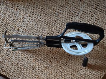 Sbattitore a manovella anni '60 anche gioco