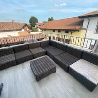 Divano da giardino