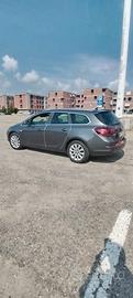 Opel astra sports tourer 1700 tdj anno 2011