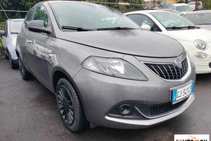 LANCIA - Ypsilon 1.0 firefly hybrid Silver s&s