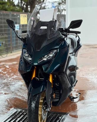 Yamaha tmax tech max