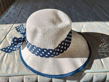 Elegante cappello estivo da donna