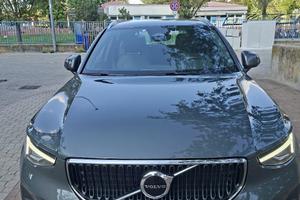 VOLVO XC 40 B3 mild hybrid 2000 CORE  MY2026