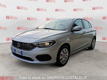 FIAT Tipo 1.3 Mjt S&S 5 porte Street