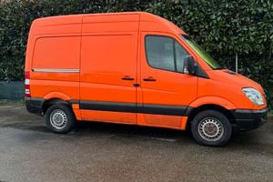 mercedes sprinter