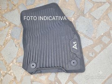 tappeti anteriori audi a1