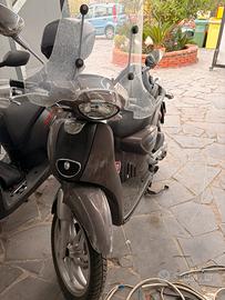 Scarabeo 100