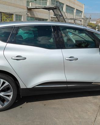 RENAULT SCENIC INTENS serie 4a DEL 2018