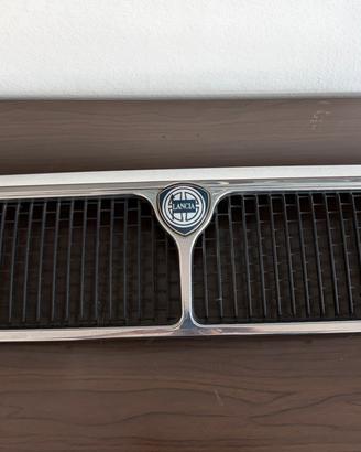 Lancia thema
