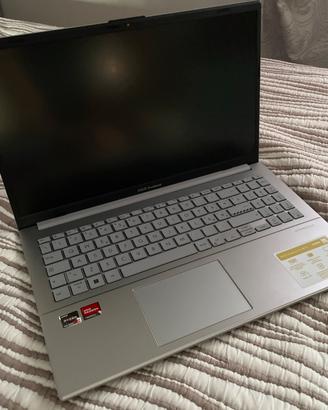 ASUS Vivobook Go 15 – Ryzen 5, 16GB RAM, 512GB SSD