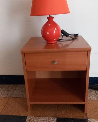 comodino più lampada