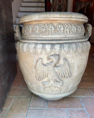 orcio monumentale in terracotta