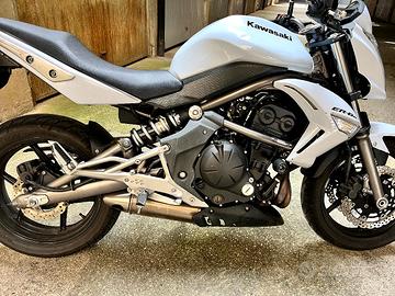 Kawasaki ER-6N depotenziato 