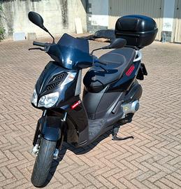 Scooter Derbi Rambla 250