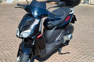 Scooter Derbi Rambla 250