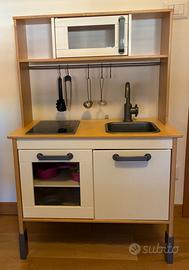 Cucinetta Ikea + pentole