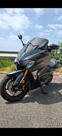 T MAX 530 SX