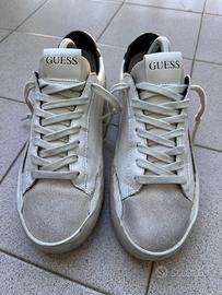 Sneaker Guess