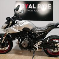 Suzuki gsx 8s -2025-km 0-finanziamenti-permute