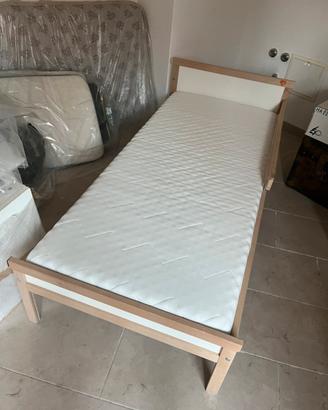 Lettino Ikea per bimbi dai 4 ai 10 anni